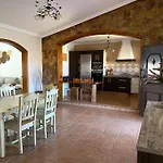 En La Montana Con Piscina En Fuerteventura Villa