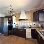 En La Montana Con Piscina En Fuerteventura Villa Gran Tarajal