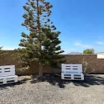 En La Montana Con Piscina En Fuerteventura