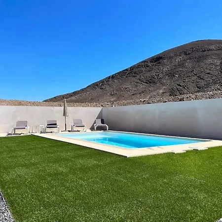 Prázdninový dům En La Montana Con Piscina En Fuerteventura