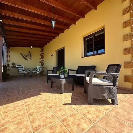 En La Montana Con Piscina En Fuerteventura * Gran Tarajal