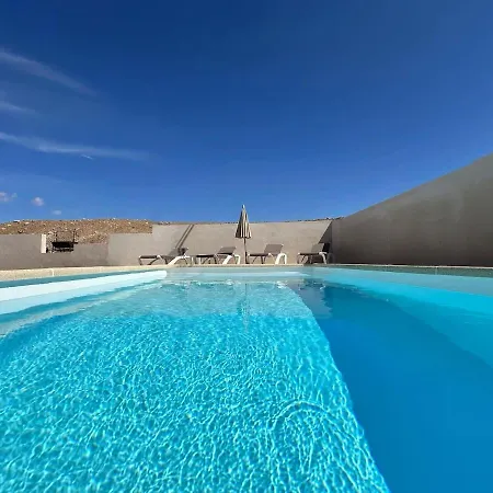 Feriehus En La Montana Con Piscina En Fuerteventura *