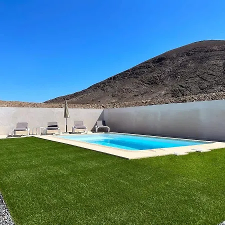 En La Montana Con Piscina En Fuerteventura * Gran Tarajal