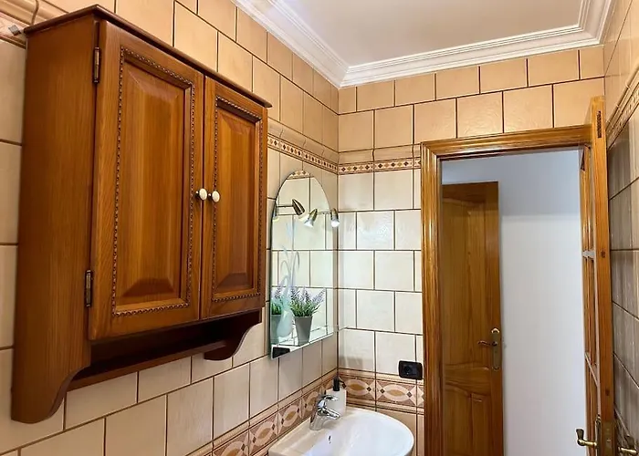 En La Montana Con Piscina En Fuerteventura Villa