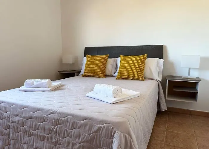 Villa En La Montana Con Piscina En Fuerteventura *