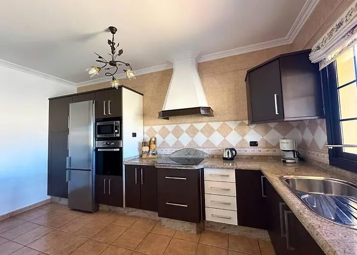 En La Montana Con Piscina En Fuerteventura Villa Gran Tarajal